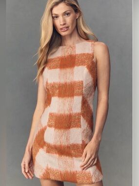 NWT Anthropology En Saison Elizabeth
Sleeveless Shift Dress